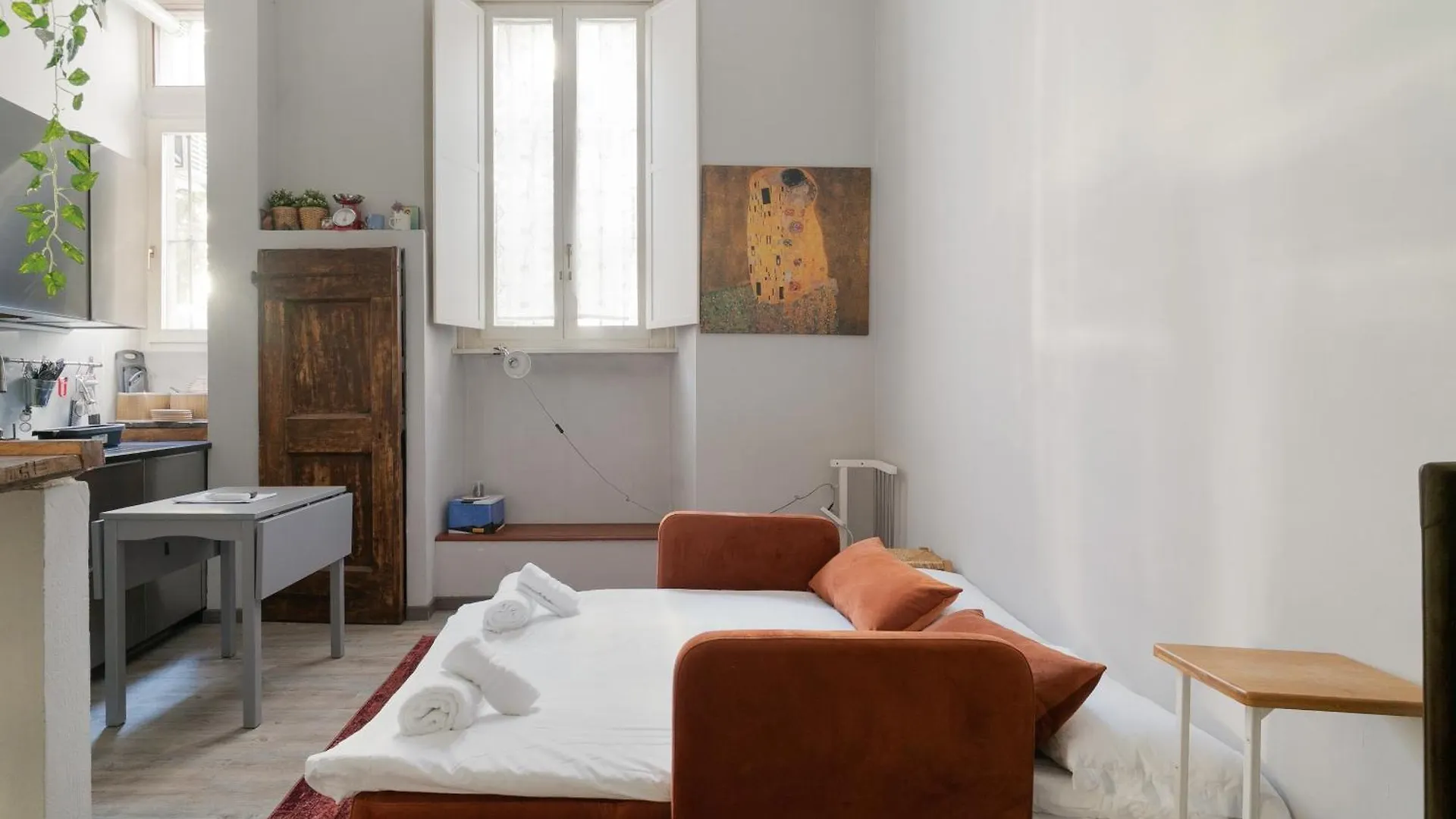 Isola - Garibaldi - Ampio Bilocale Moderno Apartment Milan