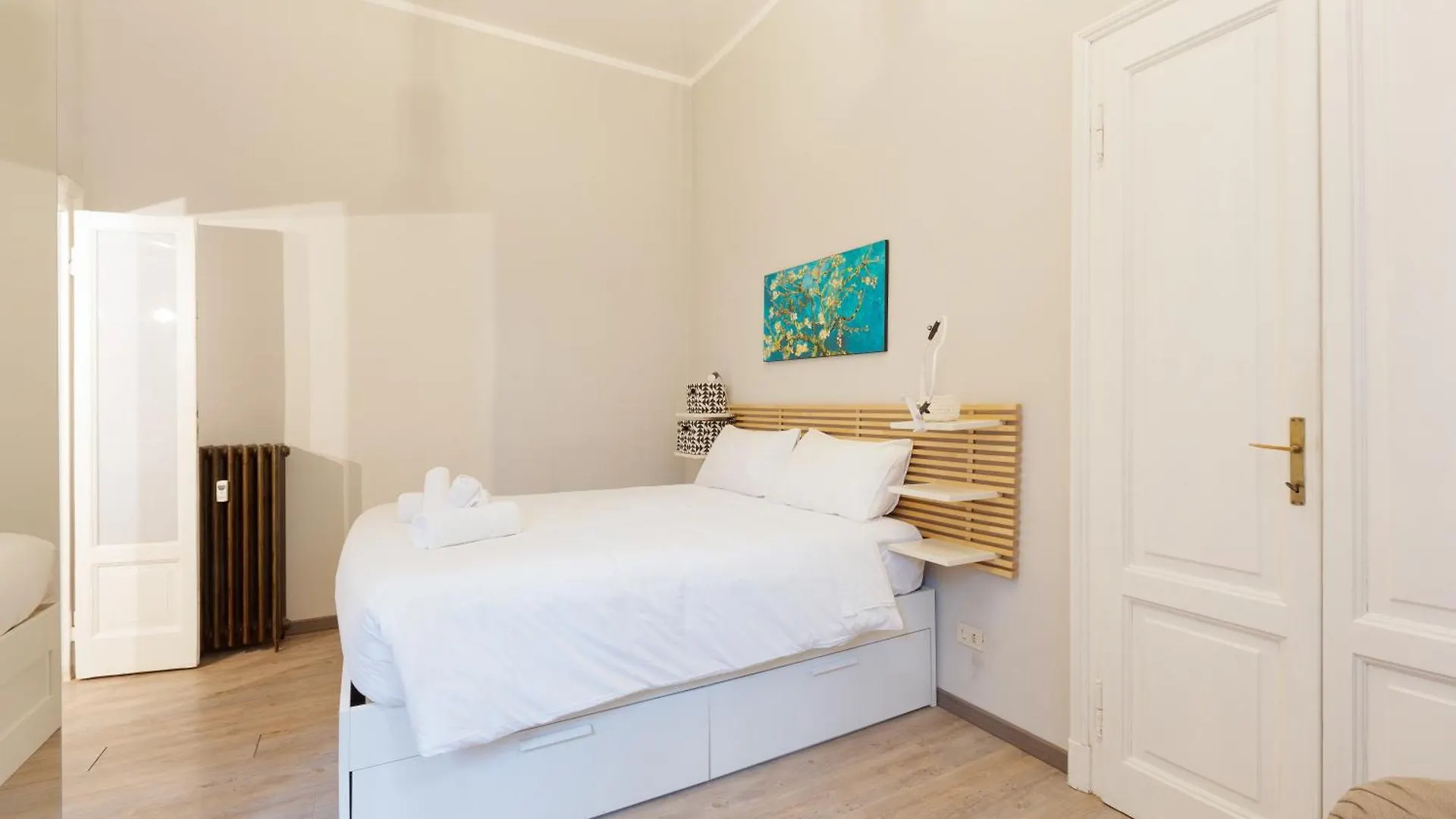 Isola - Garibaldi - Ampio Bilocale Moderno Apartment Milan