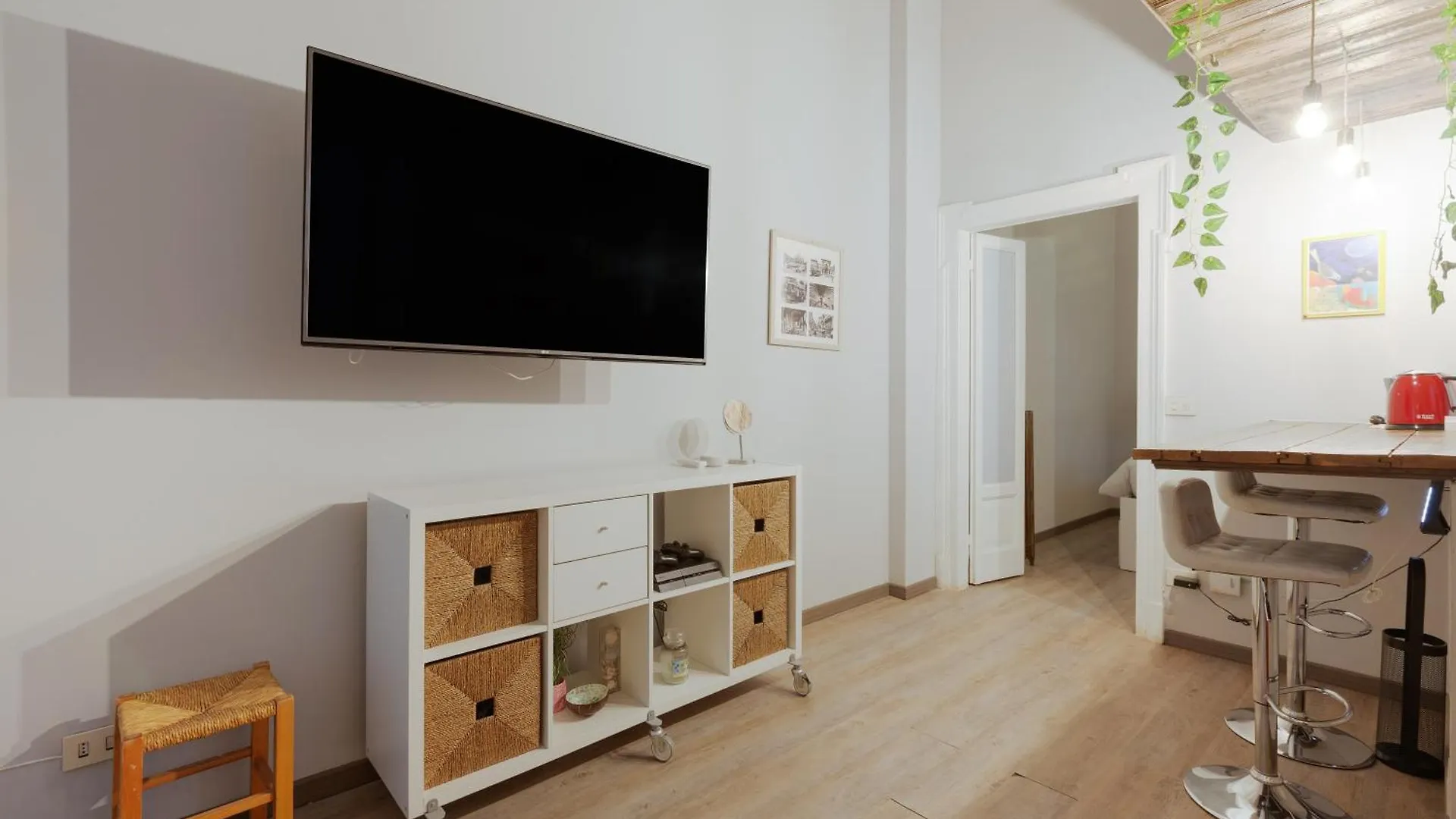 Isola - Garibaldi - Ampio Bilocale Moderno Apartment Milan